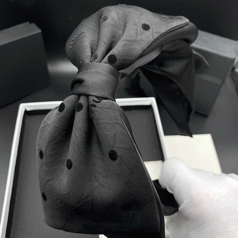 Retro fashion big bow hair clip headband for women with a sense of luxury wearing hair tie headband accessories with wide edges H260319