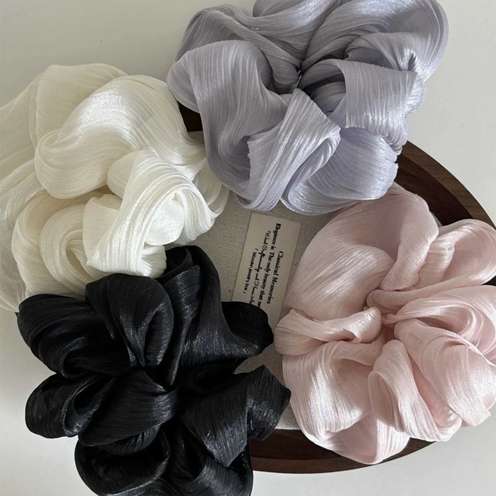 Pearl Sheen Hair Scrunchies for Women High Gloss Hair Bands Thick Elastic Ponytail Holders Elegant for Bridal Casual Occasions H260319