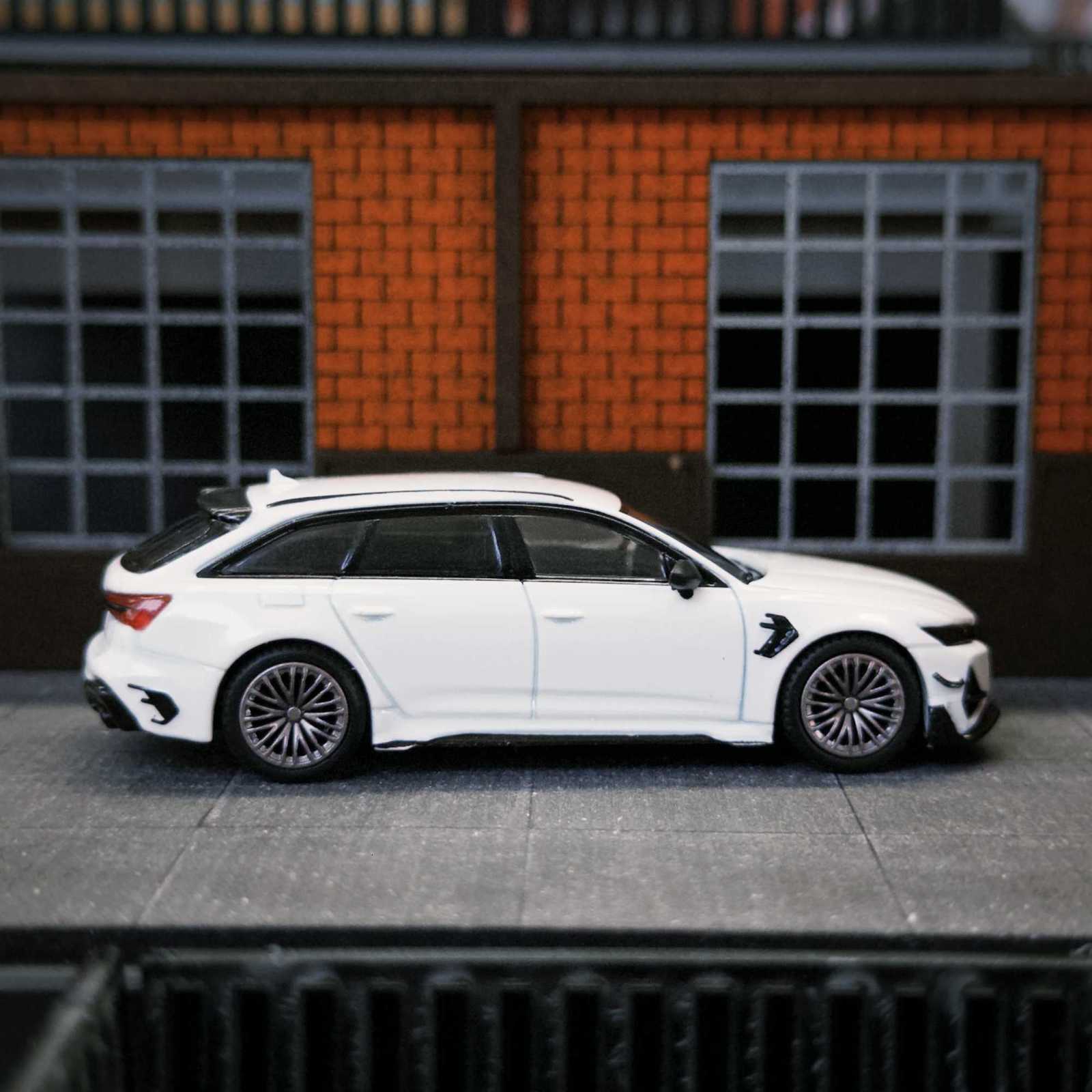 MGT 1/64 RS6 ABT Alloy Diecast Model Car Collection Toy Station Vehicle Gift For Adults Without packaging Y260319