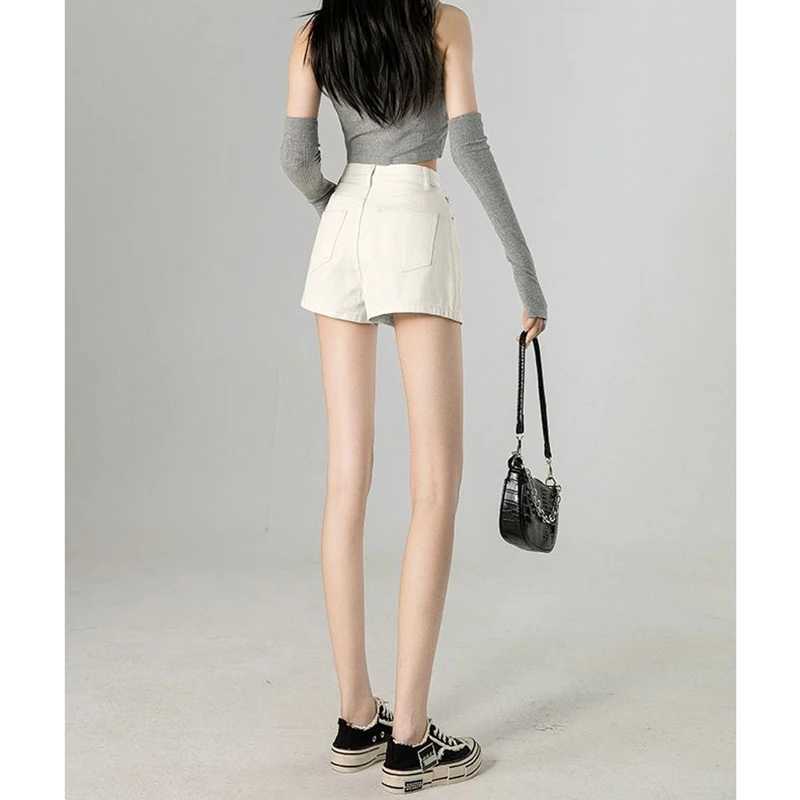 2026 Summer Hot Sale Classic Designer Female Jeans Lady High Waist Solid Denim Shorts Girls Comfortable Daily Short Pants M260319