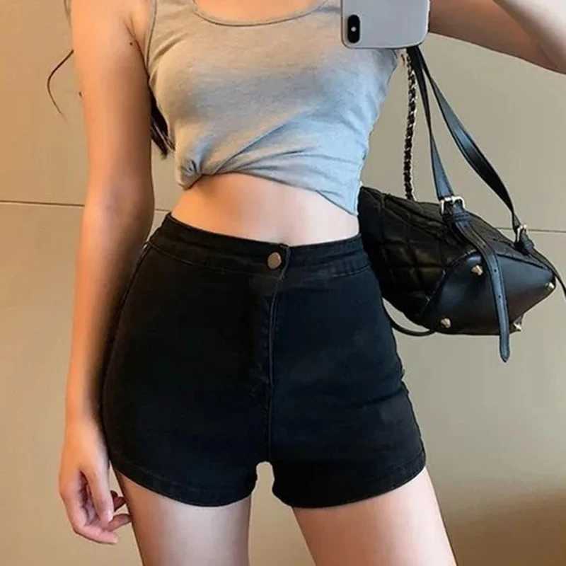 2026 Summer Girls Classic Black High Waist Denim Shorts Women Skinny Thin Solid Mini Pants Lady Korean Fashion Short Jeans M260319