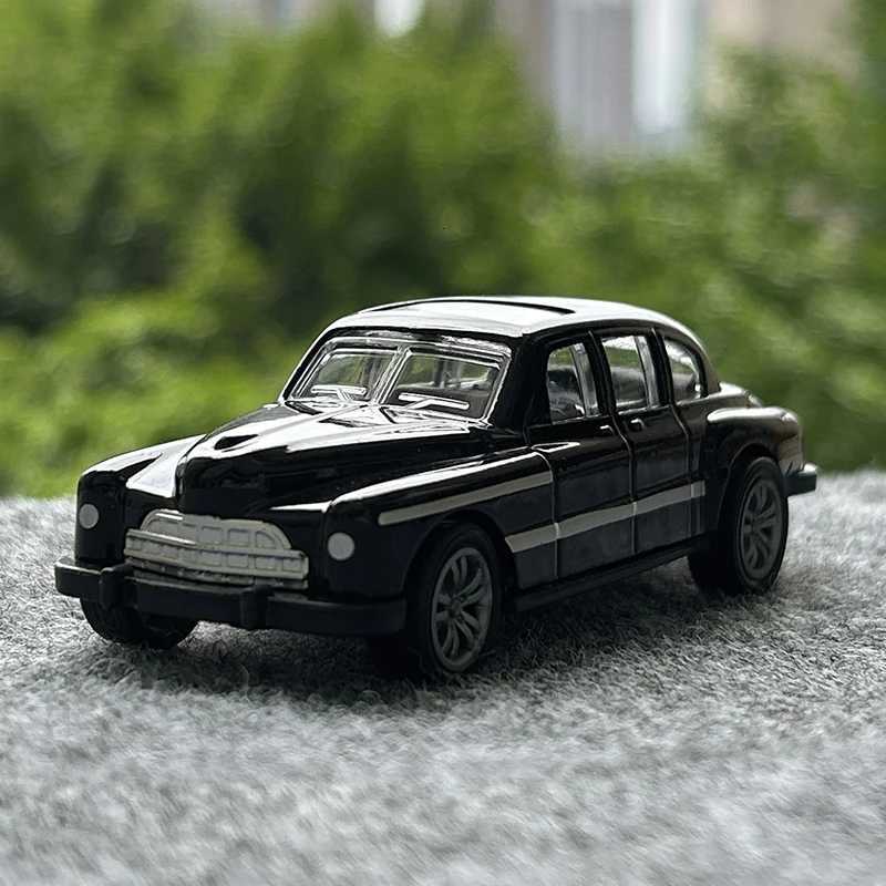 143 Alloy Vintage Diecast Car Model Car Classic BENZ Pull Back Car Model Miniature Vehicle Replica Gift For Kids Adults Y260319