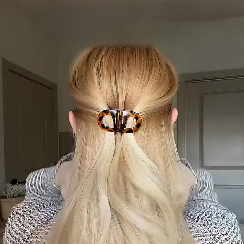 Unique and beautiful clip women with thin hair, high-end magnetic bow hairpin for back of the head, half-tied hair accessory