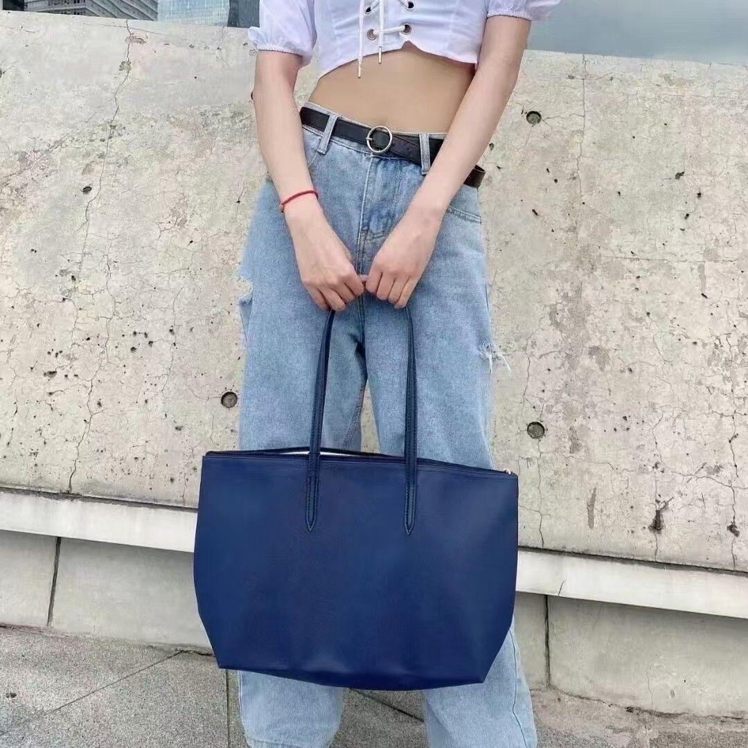 2026 Luxury French Solid Color Women's Handbag New Crocodile Tote Bag Large Capacity Shopping Bag Commuter Bag Underarm Single Shoulder Crossbody