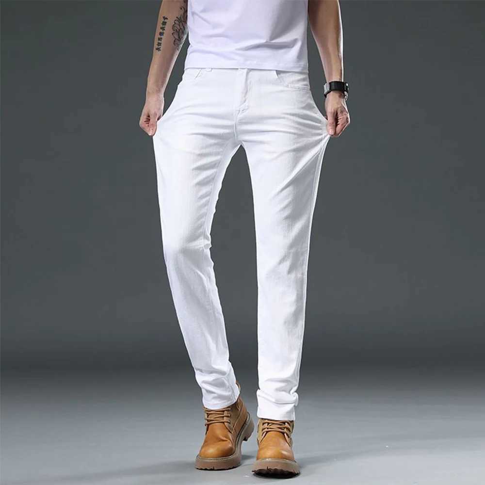 2025 Autumn Mens White Slim Fit Straight Jeans Casual Stretch Denim Pants Comfortable Fashion Streetwear Male Brand Clothing M260319