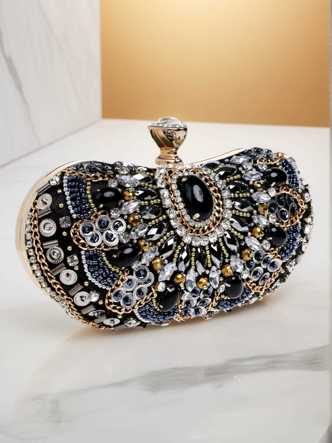 Embroidery Design Lady Gift Clutch Beading Hollow Out Style Evening Bags Black Color Diamonds Metal Golden Handbags Purse W260319 - view 7