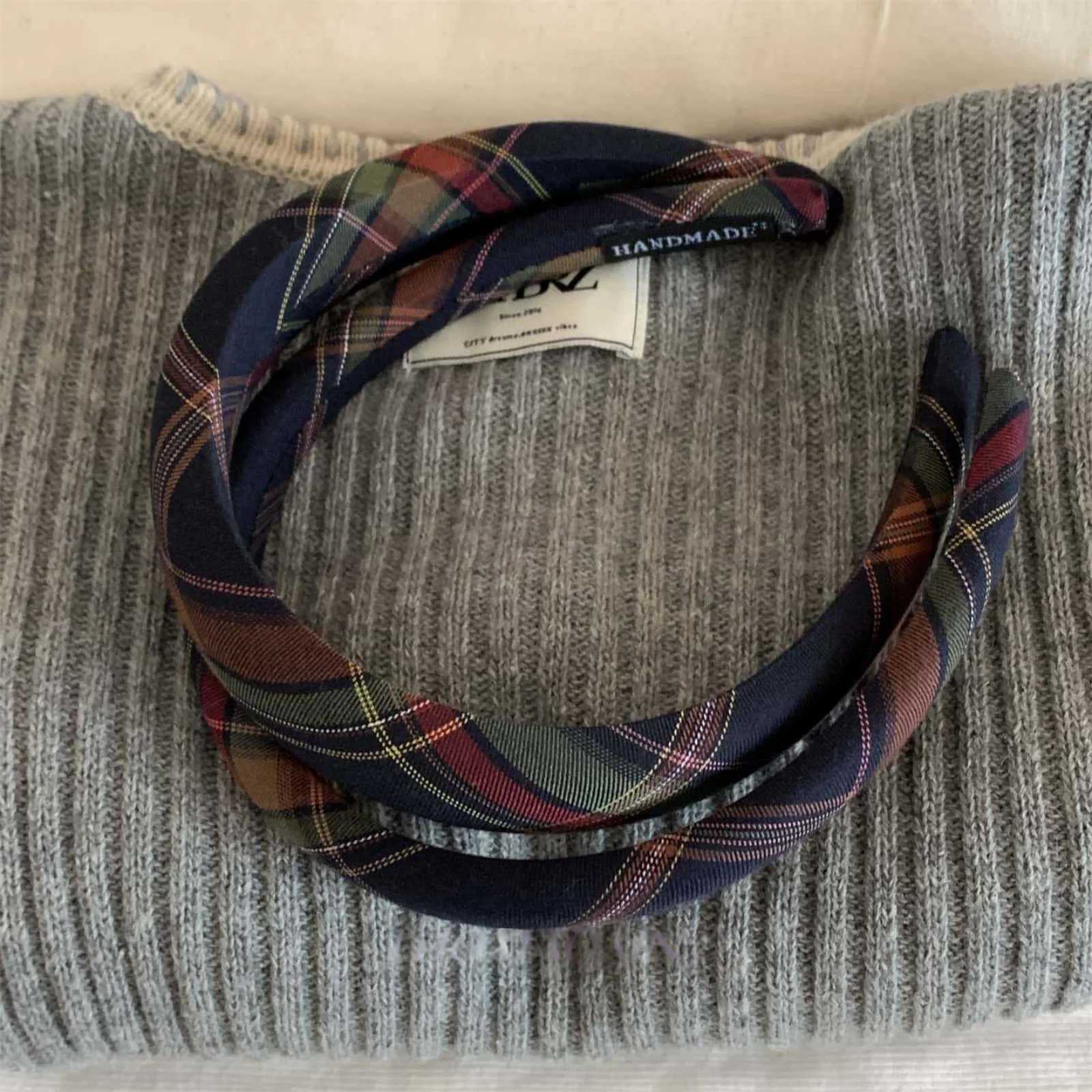 1PCS Classic Khaki Checkered Headband Retro British-Style Hair Hoop High-End Hair Clip for Hair Styling Sponge Hair Accessory H260319