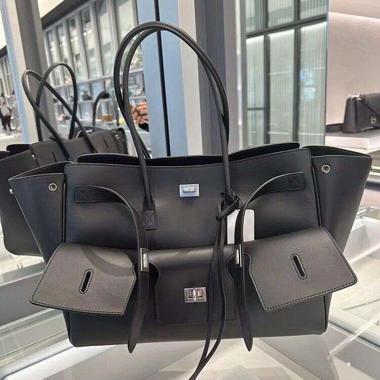 leather underarm platinum handbags, tote shoulder bags, large capacity