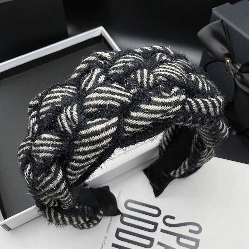 Striped headband for women with high cranial hair style and wide edge braided compression headband H260319