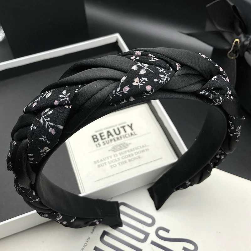 New handmade retro style woven headband for women fashionable and simple pressed hair and face wash niche accessory H260319