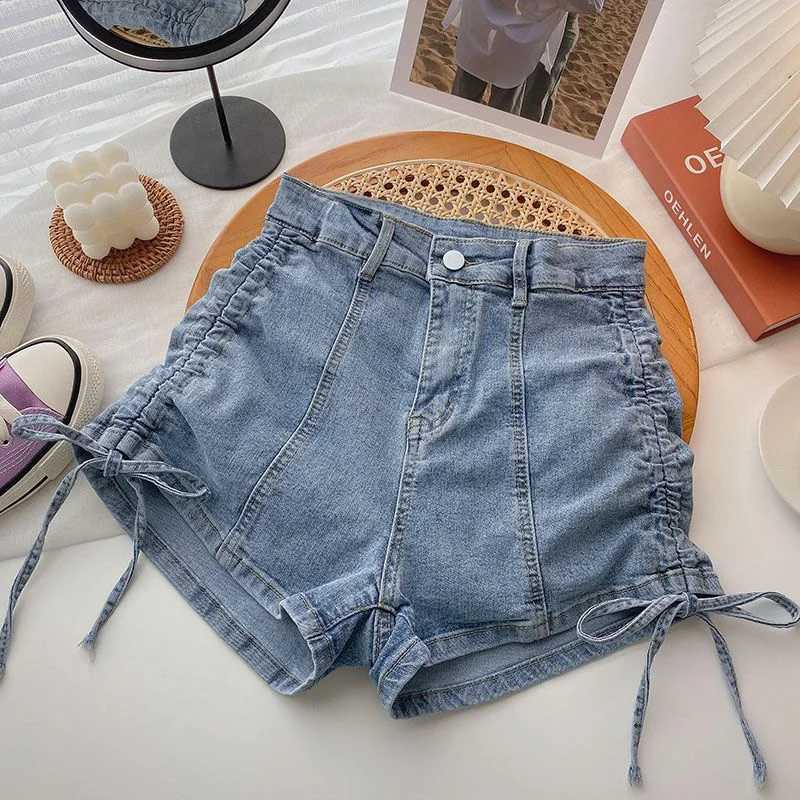Summer Hot Sale Lady Sexy Thin High Waist Jeans Women Korean Ins Fashion Denim Shorts Female Classic Solid Short Pants M260319