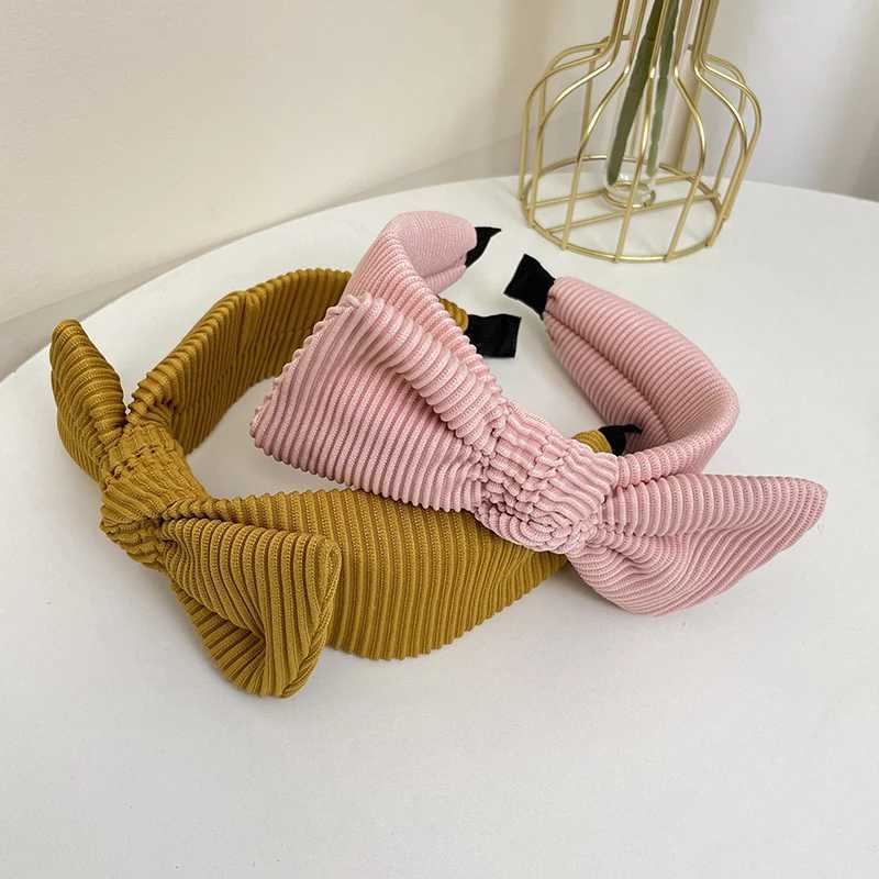 New Knitted Stripe Butterfly Tie Hair Hoop Womens Creative Solid Color Rabbit Ears Wide Edge Headband Press Hair Clip H260319