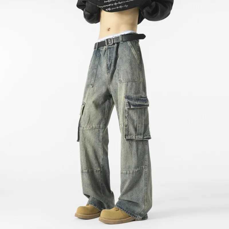 Mens Loose Fit Straight Wide Leg Cargo Jeans outdoor Multi Pocket Patchwork Denim Pants Trending Streetwear Utility Style M260319