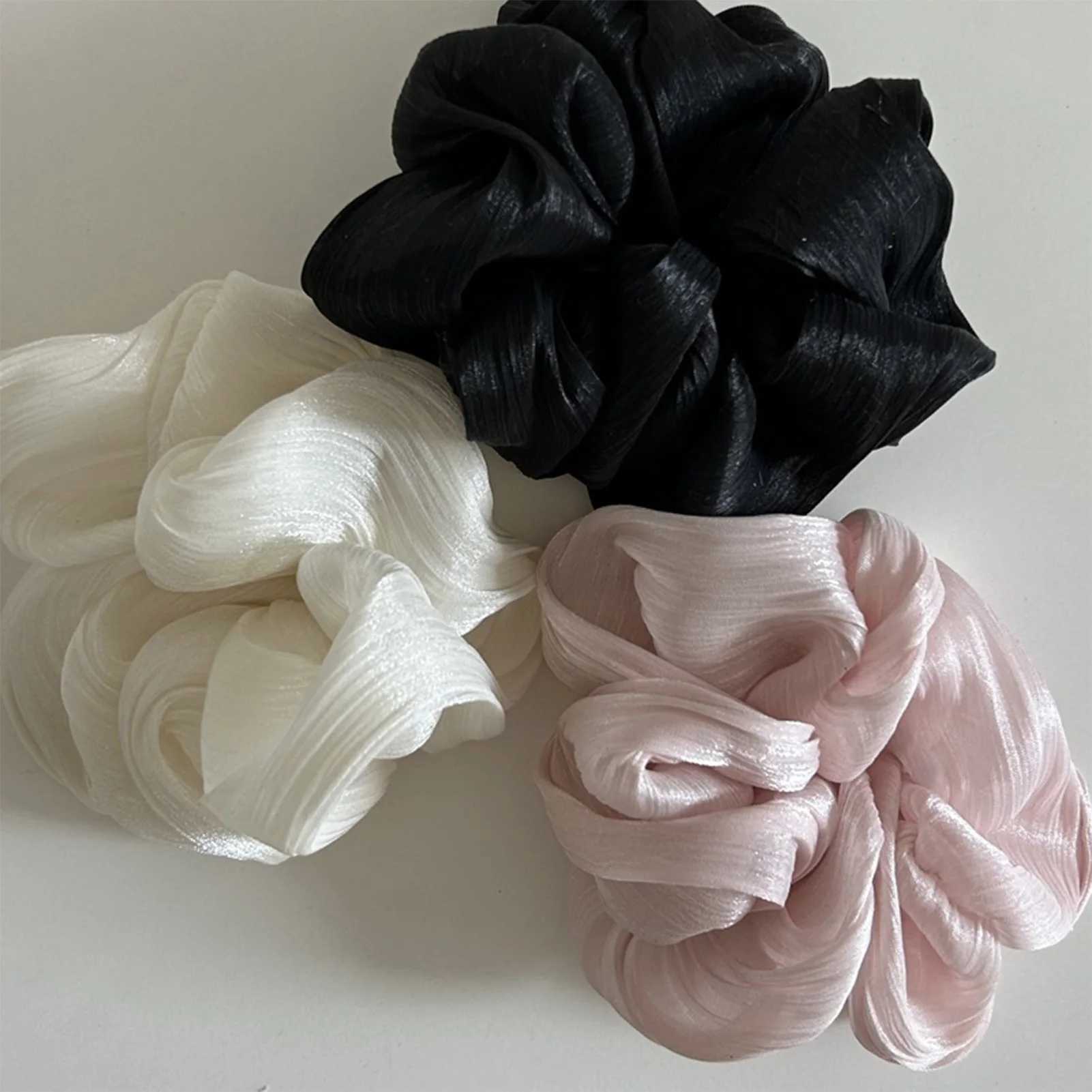 Pearl Sheen Hair Scrunchies for Women High Gloss Hair Bands Thick Elastic Ponytail Holders Elegant for Bridal Casual Occasions H260319