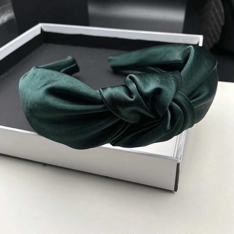 Luxury Dark Green Velvet Hair Clip Headband for Women High-End High Crown Hair Tie Headwear Pressed Hair Wash Band H260319