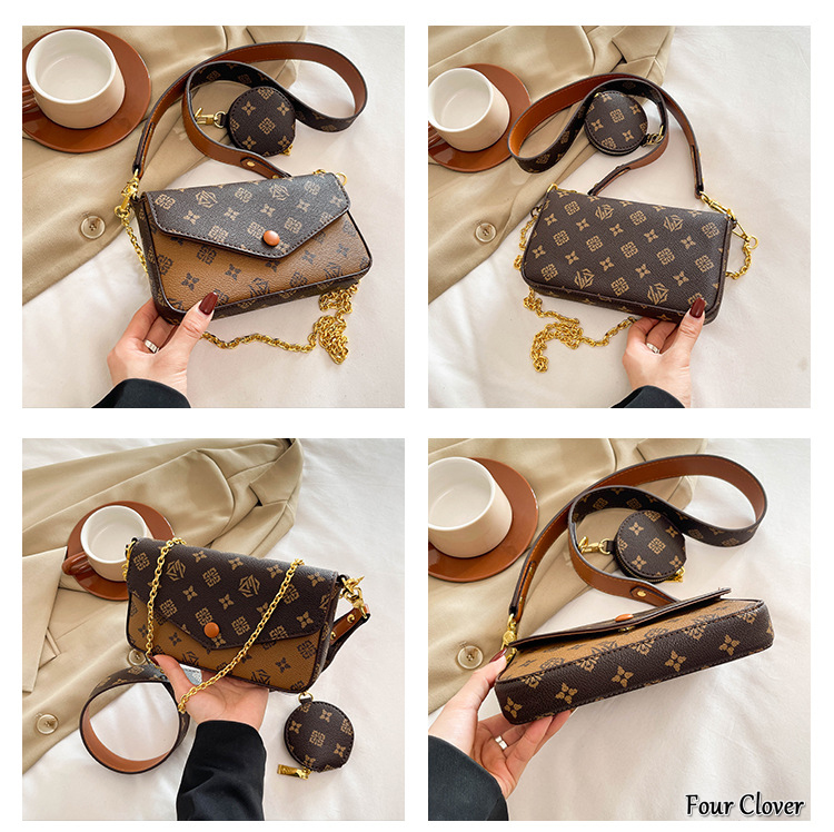 Chain-strap envelope shoulder bag with premium feel, new retro print crossbody bag, unique small square top-handle underarm bag, fashionable casual lu
