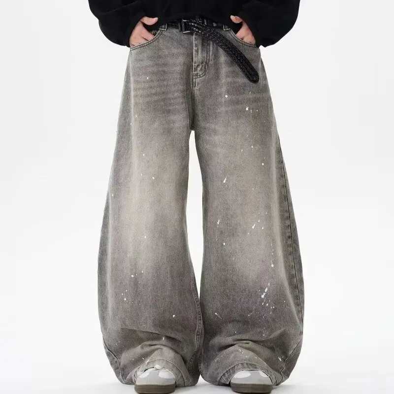 Spring and Autumn Retro Washed Vintage Grey Splash Ink Curved Knife Jeans for Men and Women Trendy Brand American Street Loose P M260319