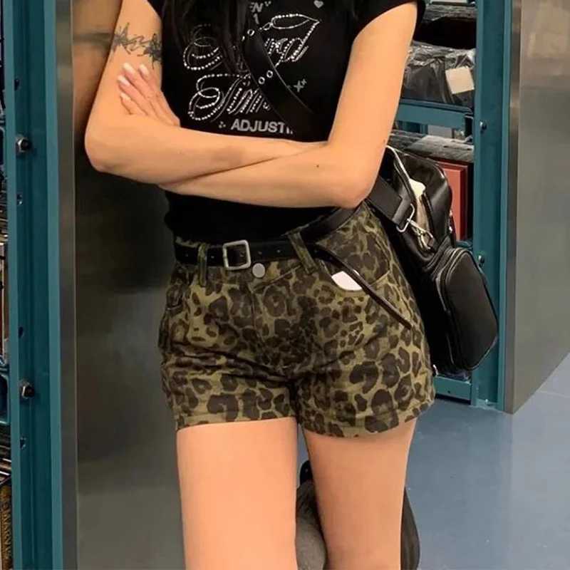 2026 Summer Girls Leopard Printed High Waist Jeans Female Skinny Thin Shorts Hot Sale Lady Sexy Fashion Short Pants M260319