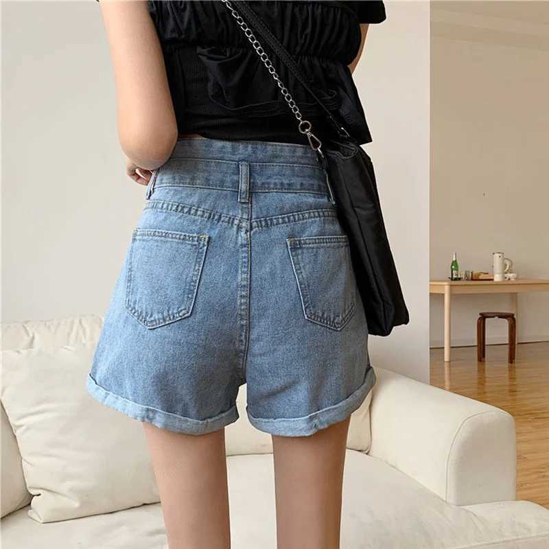 Summer Hot Sale Female Double Button Jeans Lady High Waist Thin Short Pants Girls Classic Korean Fashion Denim Shorts M260319