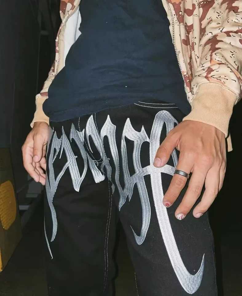 American-Style Streetwear Washed Vintage Lettered Jeans for Men Spring and Autumn Straight Loose Fit European and American High Street Style Long Pant