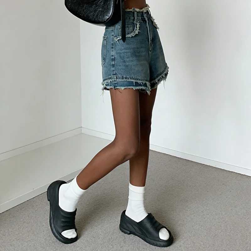 New Summer Female High Waist Jeans Hot Sale Girls Comfortable Short Pants Lady Korean Retro Fashion Denim Shorts M260319