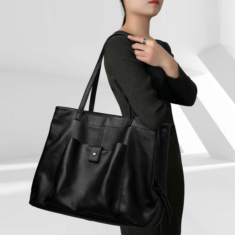 New High-End Genuine Leather Underarm Bag for Women, Large Capacity Luxury Hobo Tote Shoulder Bag, Fashion Ladies Handbag for Autumn and Winter SENYY