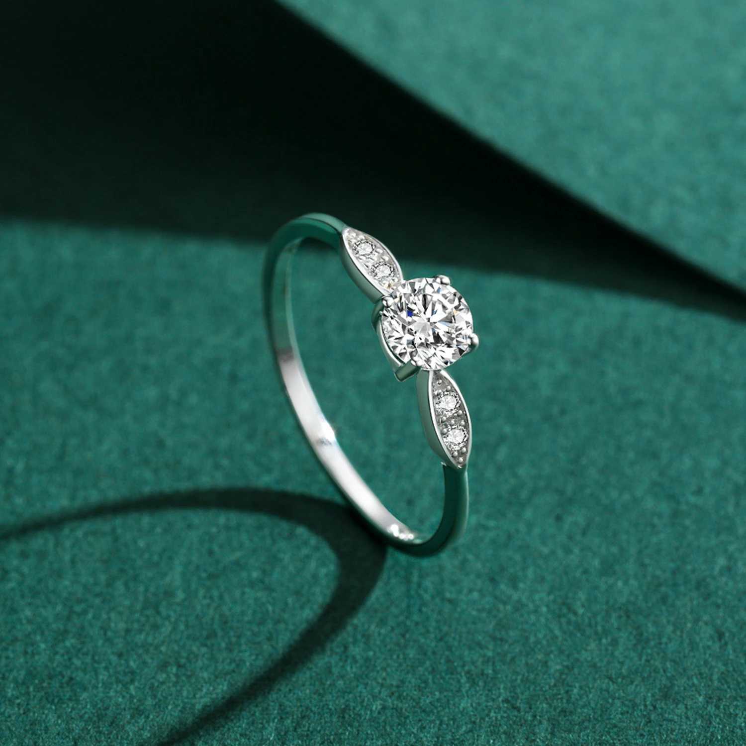 Modian Romantic Wedding Ring real 925 Sterling Silver Round Zirconia Classic Finger Rings For Women Engagement Fine Jewelry Gift H260320 - view 5
