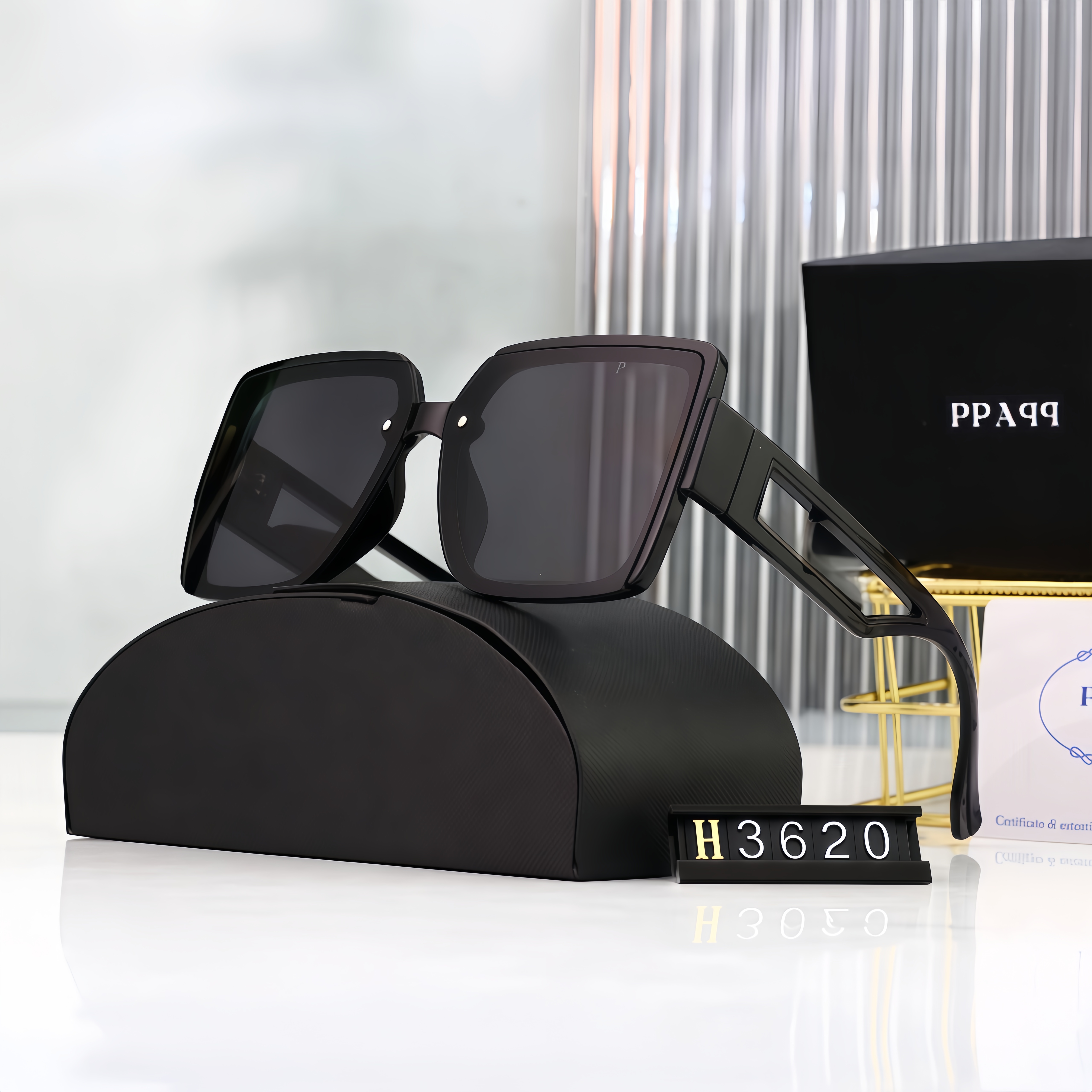 Top luxury Sunglasses lens designer womens Mens Goggle senior Eyewear For Women eyeglasses frame Vintage Metal Sun Glasses With Box Rubber legs3620