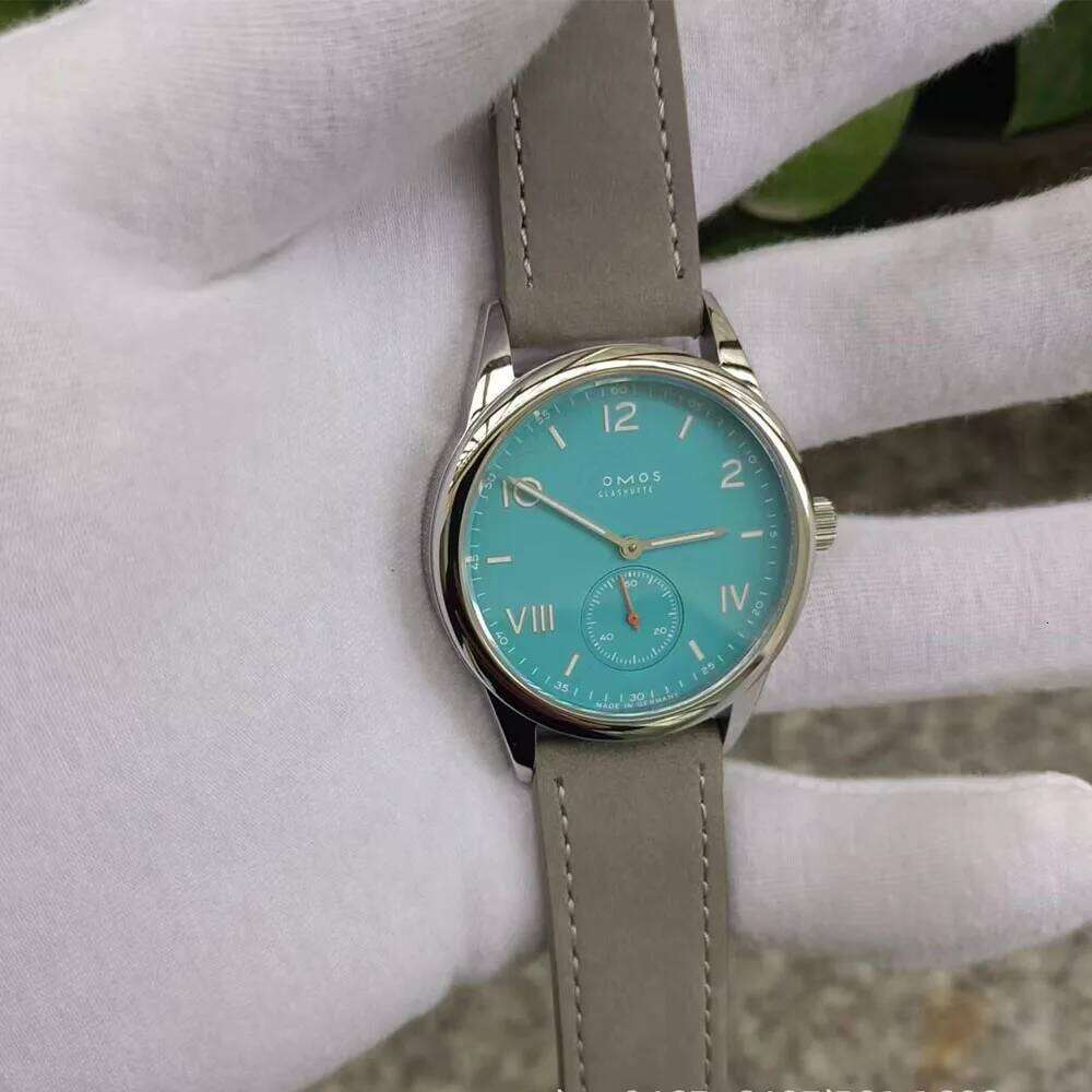 39MM high-end men's automatic mechanical watch with Seagull ST17 movement, waterproof and luminous. 26W0320