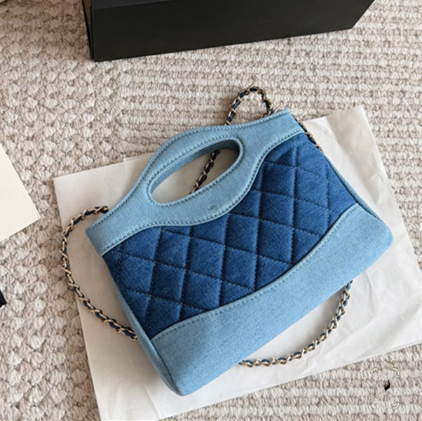 Mini bag, worth buying, cute and lovely side scrolling version, hard to come by!