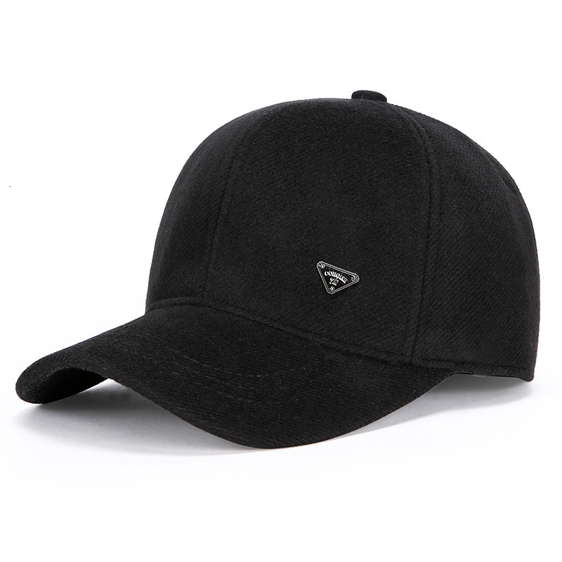 Thickened Style Casual Type Multi-functional Baseball Cap Suitable For Outdoor Use To Protect Against Wind And Snow And Keep Ears Warm, With A Simple 