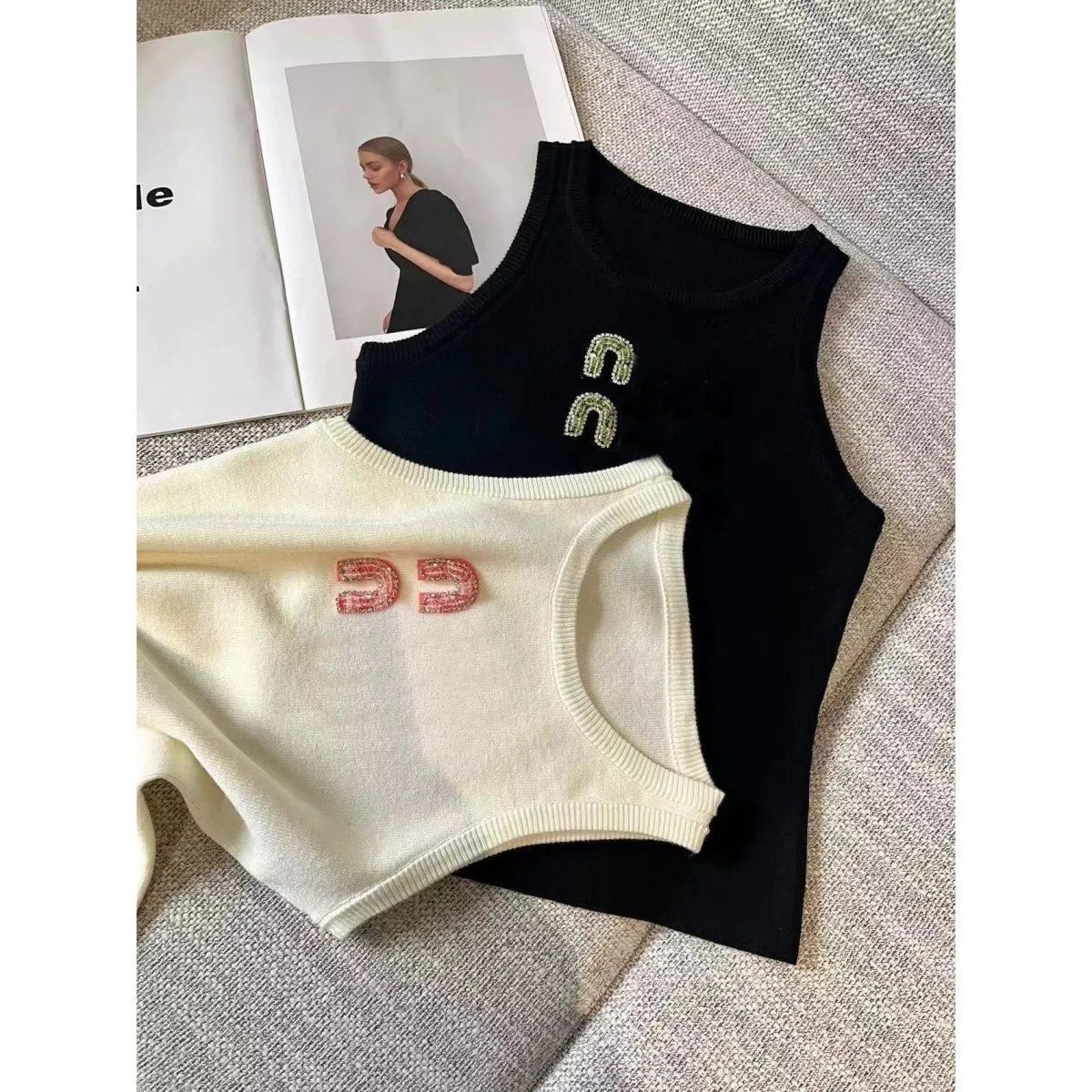 Woman Designer Vests Tshirts Summer Womens T Shirt Tanks Diamond Embroidery T-Shirts Printed Tees Tops Short Outwears Street Round Nexk Shirt Sleeveless S-XL