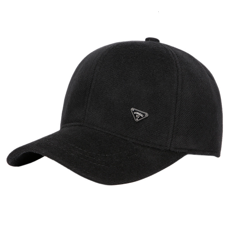 Thickened Style Casual Type Multi-functional Baseball Cap Suitable For Outdoor Use To Protect Against Wind And Snow And Keep Ears Warm, With A Simple 