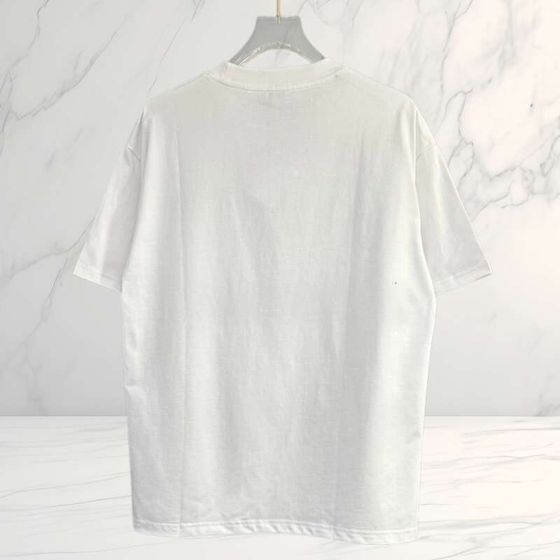 Elegant Daily Fashion Collection: Matching Tops with Bottoms