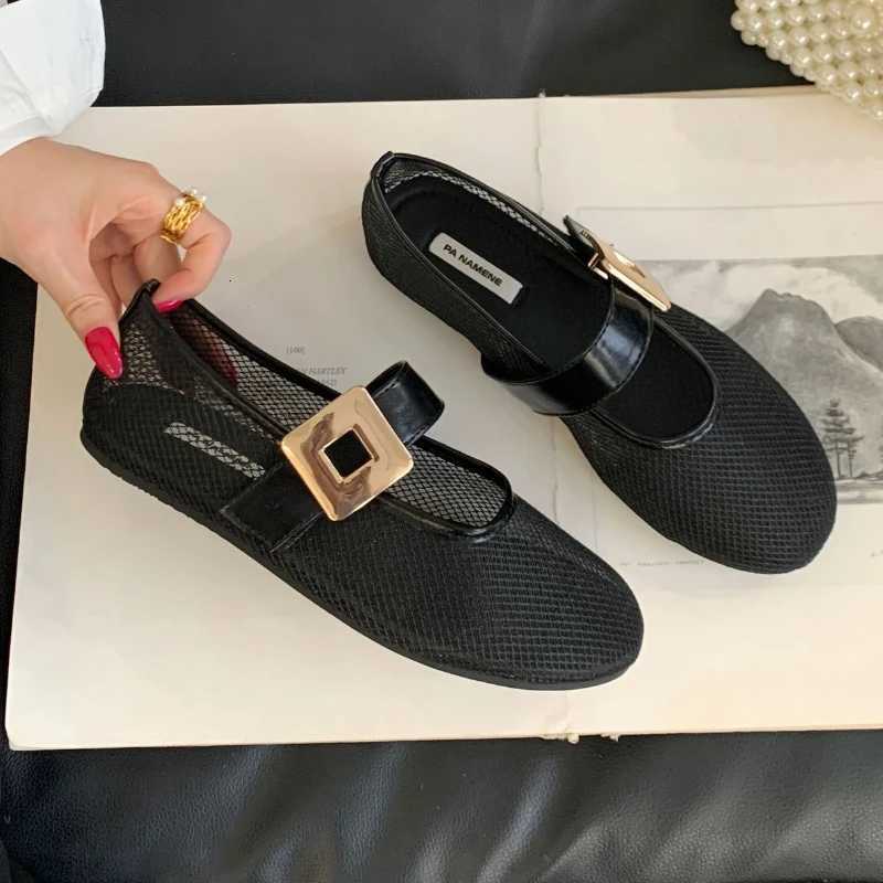 Mesh Breathable Ballet Flats Women Metal Belt Buckle Round Toe Shallow Comfy Beach Shoes Female Fashion Mary Jane Shoes H260512