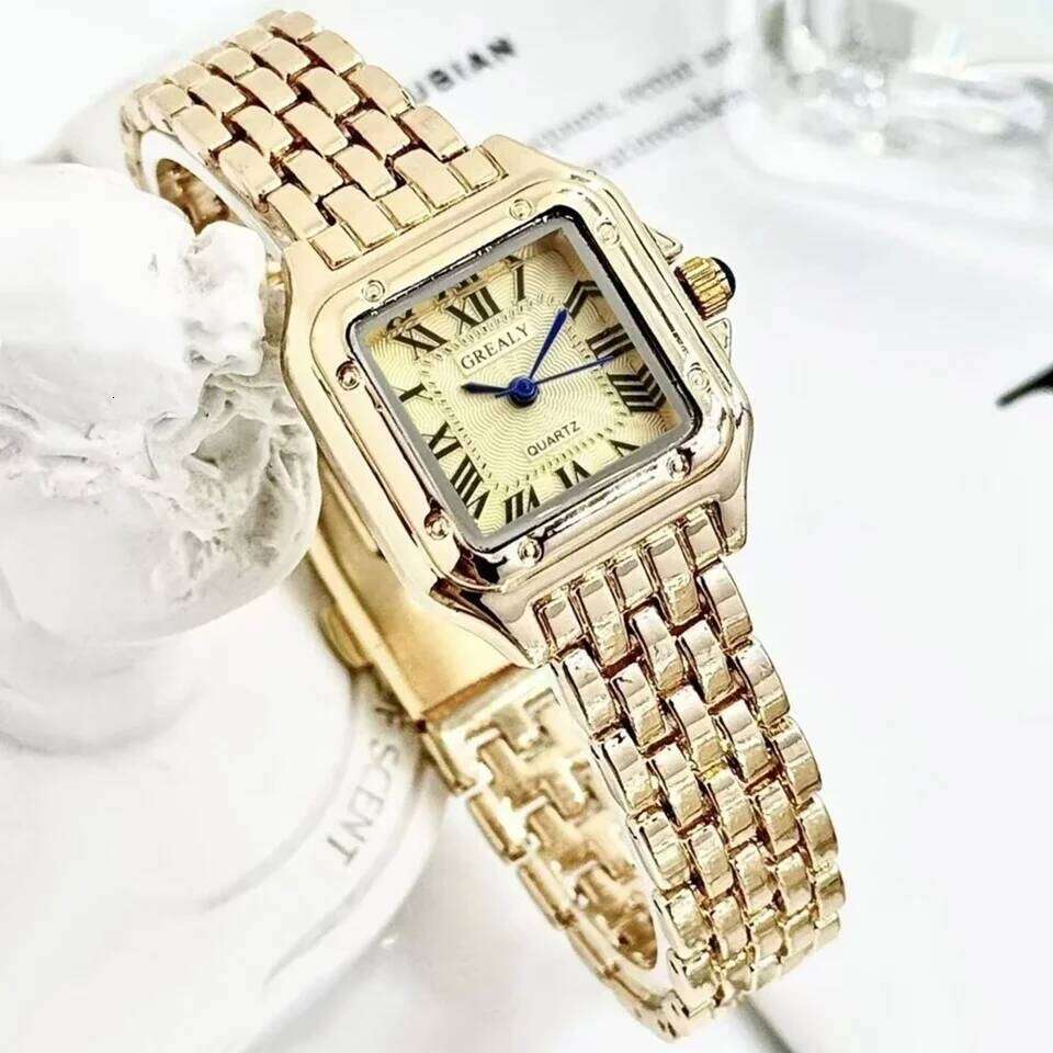 Luxury Rhinestone Women Watches Fashion Square Quartz Wristwatch Simple Ladies Clock Reloj Mujer