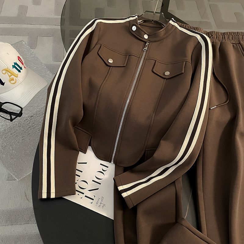 Luxury Brand Designer Clothes In-Stock Fashionable High-End Sports Suit For Women, New Early Autumn Style, Stylish Sweatshirt Jacket And Wide-Leg Pant