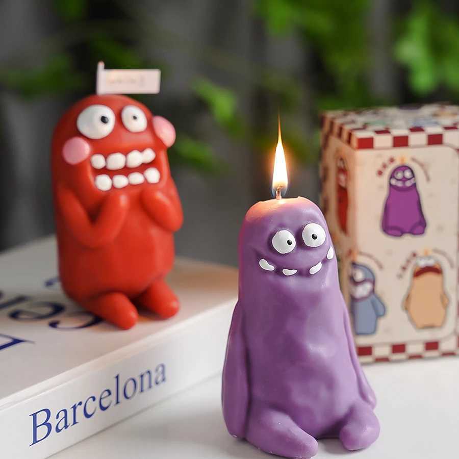 1PCS Clay Man Monster Scented Candle Wholesale Funny New Year fragrance Birthday Gift With Hand Gift Handcrafted Scented Candle H260319
