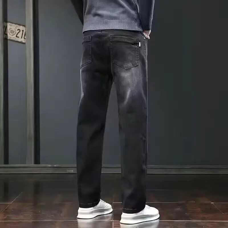 Mens jeans 2026 Spring and Autumn new elastic loose straight leg winter with thick fleece mens casual pants D260320
