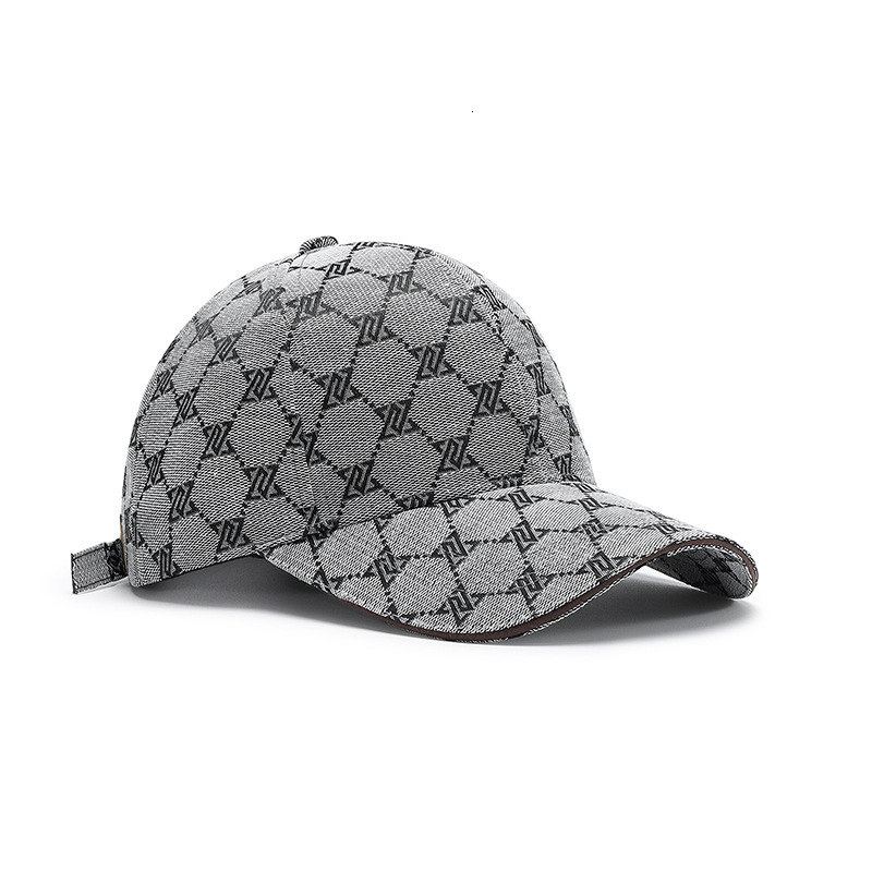 Hard-top Baseball Cap With A Wide Brim Designer Hat Suitable For Shopping Outdoor Activities Travel And Vacation With An Arc-shaped Brim And Stylish D