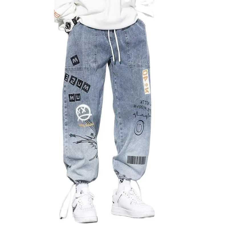 Korean Clothing Men Letter Printed Jeans High Waisted Baggy Jeans Cartoon Graffiti Hip-Hop Pants Blue Jeans D260320