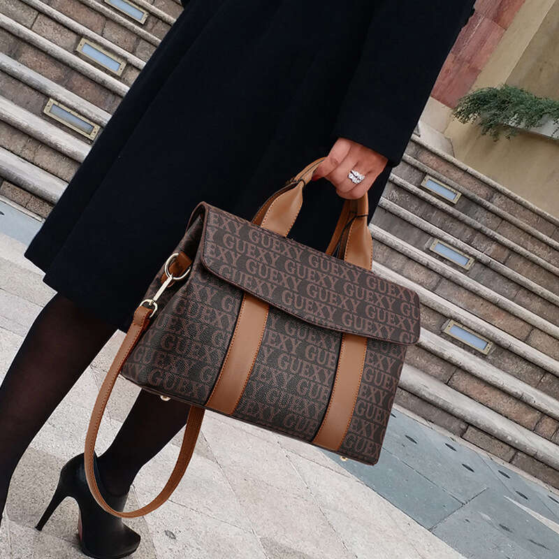 2026 New Textured Luxury Hobo Tote Bag for Women, Vintage Pattern Boston Pillow Handbag, Large Capacity Shoulder & Crossbody Bag, Fashion Ladies Purse