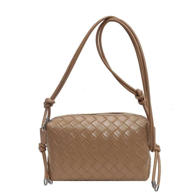 New niche woven for women, popular versatile crossbody soft quilted shoulder underarm bag, cross-border bag