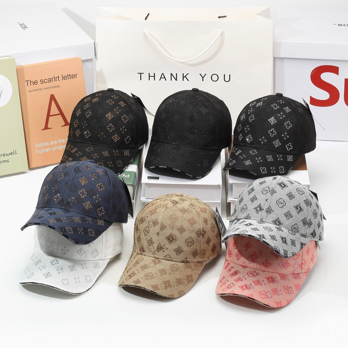Korean-style Decorated Baseball Cap With Diamond-shaped Letters Designer Baseball Cap Fashionable And Versatile Suitable For Both Men And Women To Wea