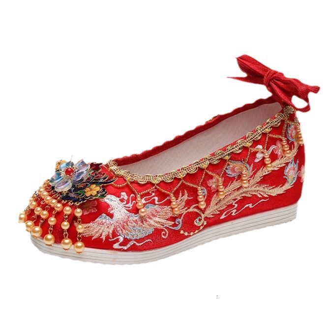 2026 Chinese Style Shoes Elegant Hanfu Shoes For Women, Summer Height Increasing Bride Wedding Embroidered Shoes Champagne Beige Chinese Style Xiuhe W