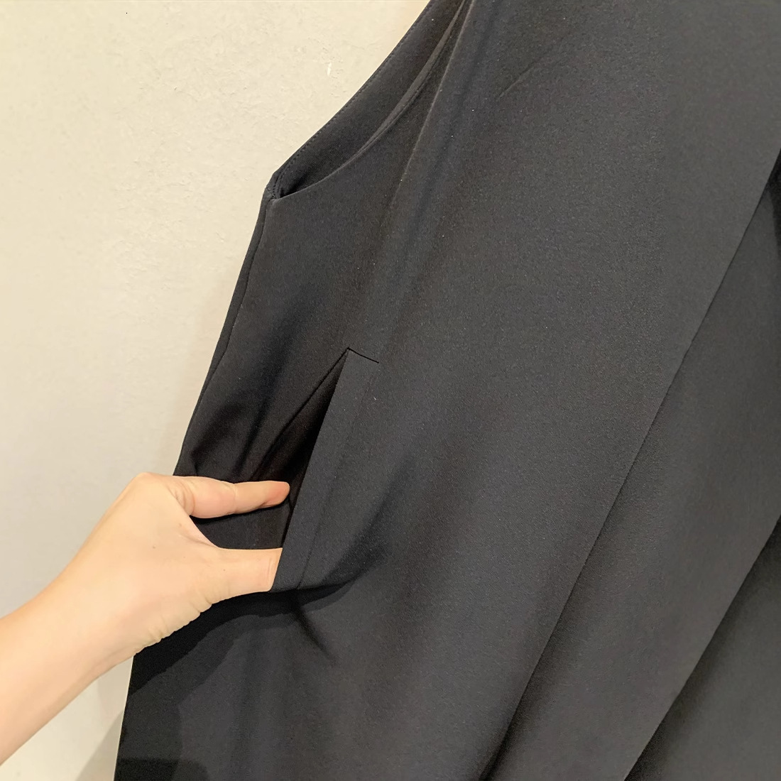 Qianhe Japanese-style Spring-summer Designer Essential Shorts Pants New Fashionable Retro Ins Essentials Blogger Casual Overalls Loose Straight Slimmi