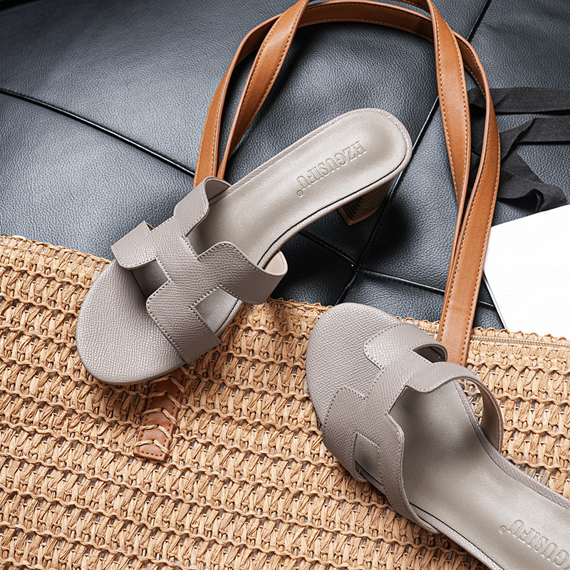 HZGUSIFU Free delivery Slippers Casual comfortable simple women's slippers fashionable flat bottomed sandals