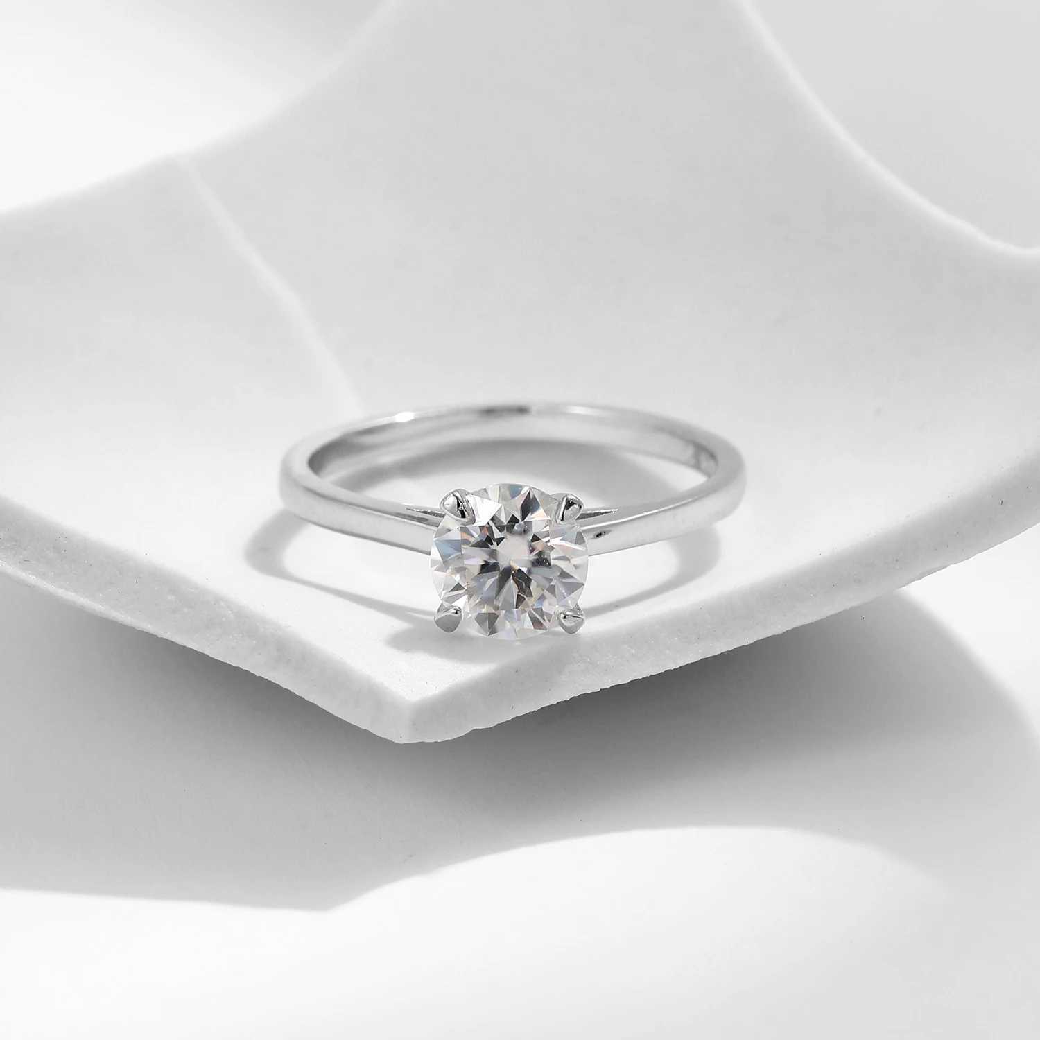 MODIAN 1CT D Color Round High Quality Moissanite Ring For Women 925 Sterling Silver Romantic Wedding Engagement Band Jewelry H260320 - view 6