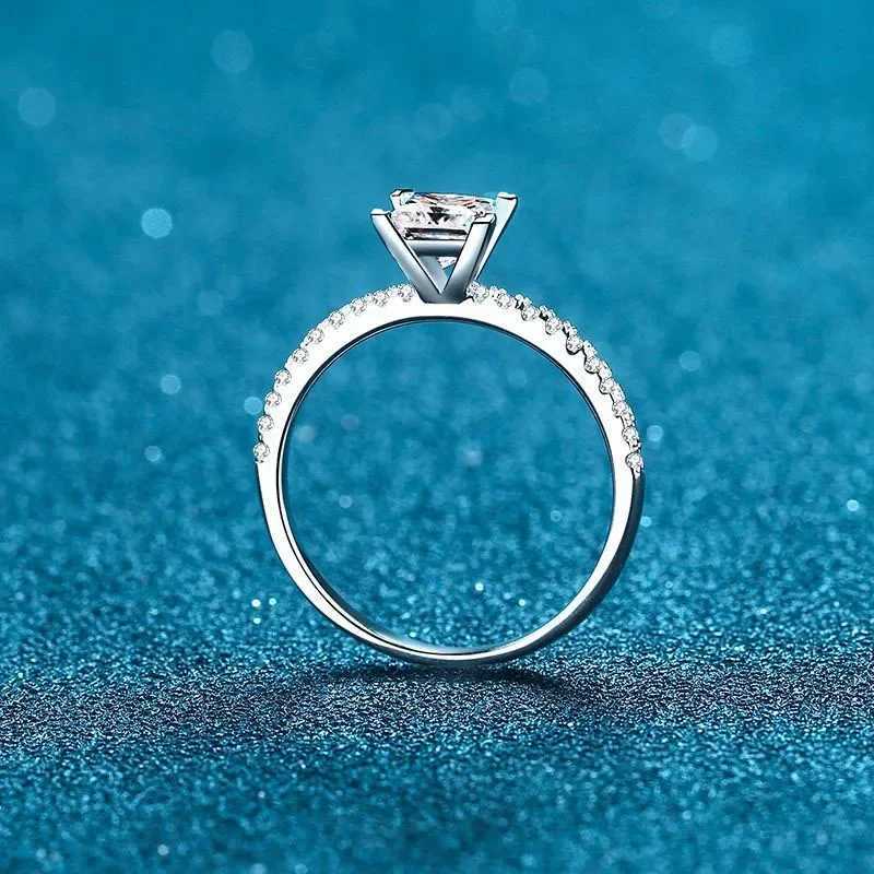 NeeTim 1ct 2ct Princess Moissanite Engagement Ring for Women D VVS1 Diamond Proposal Bridal Rings Sterling Silver Wedding Band H260320 - view 4