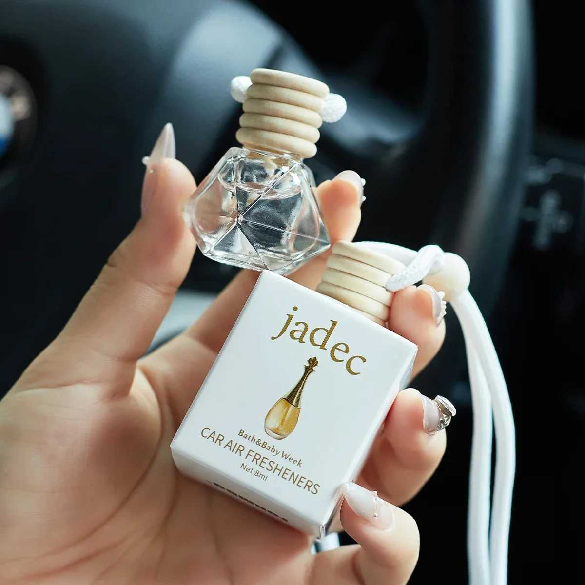 Perfume Car Perfume a Car Fragrance Used for Car Interior Accessories a Long-term Car Air Freshener Keep Charming and Fresh H260319